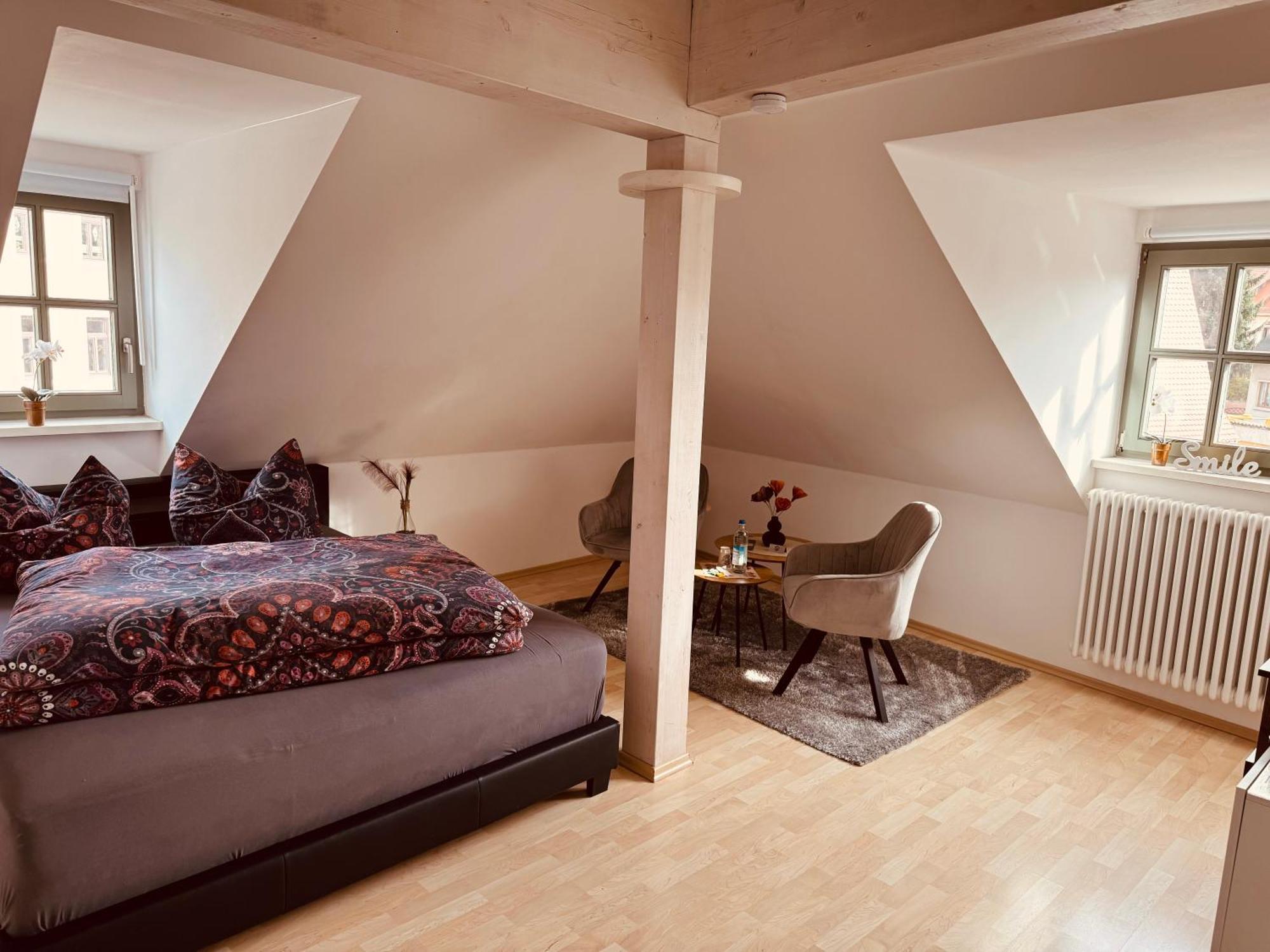 Altstadt Apartment *